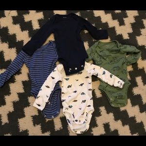 Long sleeve onesie lot
